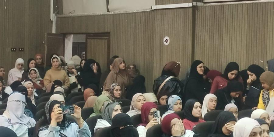 محمود الهواري: الأسرة تمثِّل حجر الأساس في بناء المجتمعات واستقرارها