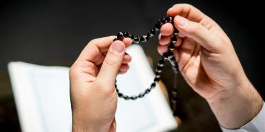 أذكار المساء.. كلمات نور تحفظك من الشرور وتمنحك الطمأنينة كل ليلة