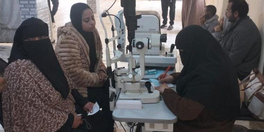 قافلة طبية سكانية بقرية العروبة بالدلنجات