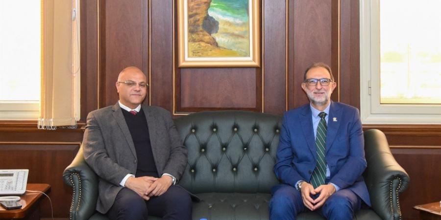 رئيس هيئة سلامة الغذاء يلتقي محافظ الإسكندرية لتكثيف الرقابة وحماية المستهلكين