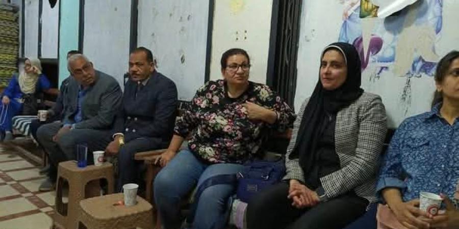 انطلاق فعاليات الصالون الشهري لمركز شباب عزبة حامد بقنا