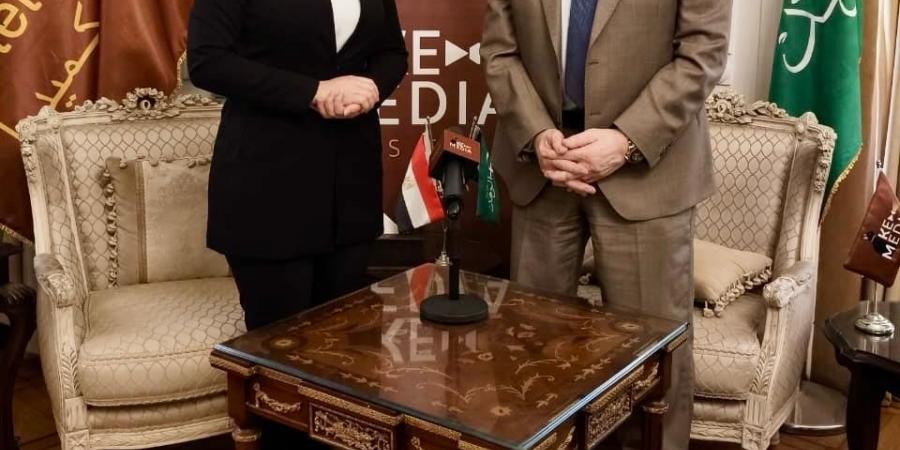 "باستيت كميديا" تثمّن التعاقد مع "حزب الوفد" كمستشار سياسي وإعلامي له