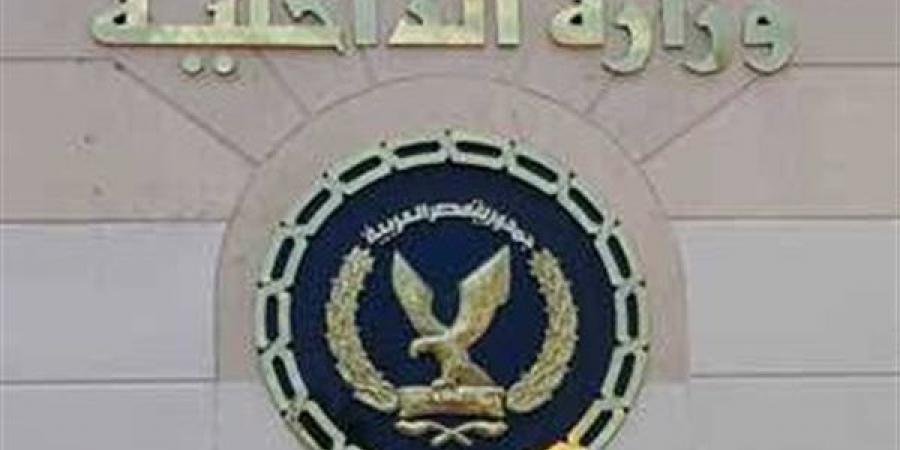 القبض على 3 صناع محتوى لنشرهم مقاطع فيديو تتضمن ترويج لأعمال البلطجة