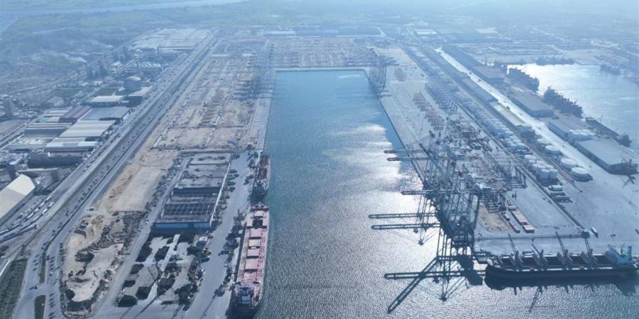 "تحيا مصر 2".. محطة حاويات عالمية تعزز مكانة ميناء الدخيلة في التجارة الدولية