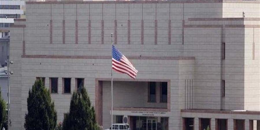 عاجل.. السفارة الأمريكية في بيروت تحث مواطنيها على مُغادرة لبنان