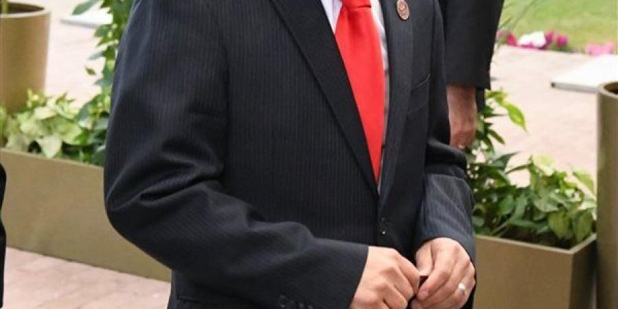 د.محمد عمران يتحدث عن تراجع العملة المحلية :أشارة تحذير لكن ليست أزمة ..