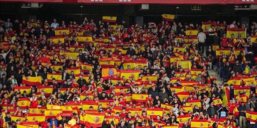 حكومة مدريد تفتح تحقيقاً في أحداث مباراة مصر وإسبانيا