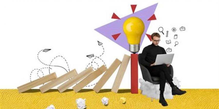 كيف تطور نفسك مهنيًا بسرعة؟.. خطوات عملية لتحقيق التقدم