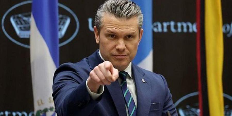 إﻗﺎﻻت ﻋﺴﻜﺮﻳﺔ ﻣﻔﺎﺟﺌﺔ.. واﻹﻃﺎﺣﺔ ﺑ«ـﺑﻮﻧﺪى» تحت ﺿﻐﻂ «إﺑﺴﺘين»