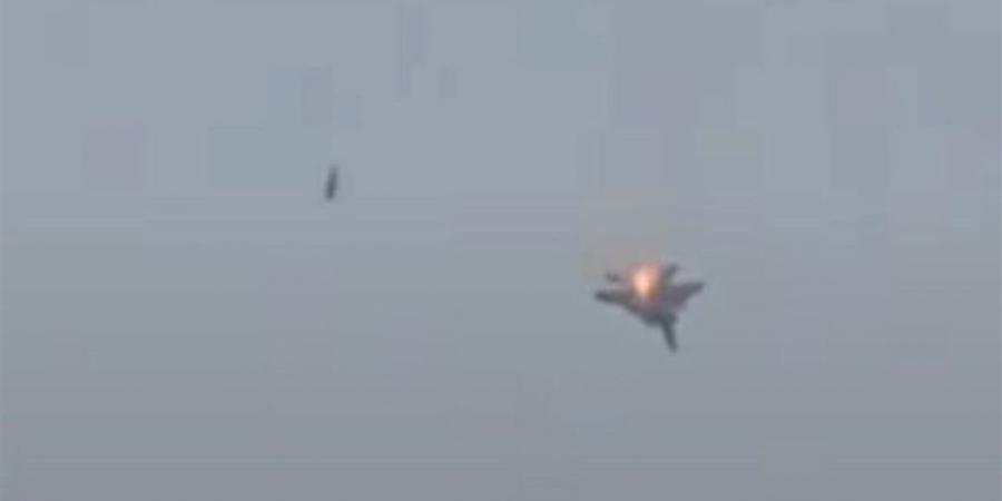 مسئولة أمريكية: حادث إسقاط مقاتلة أمريكية قد يربك رواية ترامب بشأن التفوق الجوي