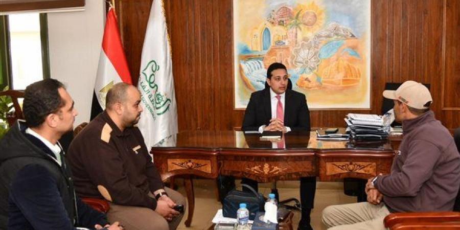 الفيوم تتابع الموقف التنفيذي لمشروعات الرصف بمركز إطسا