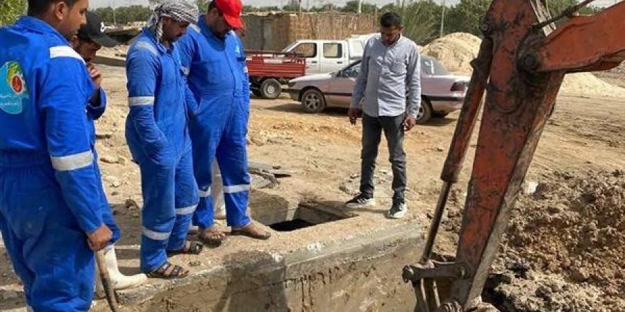 مياه القناة تُنهي من إصلاح تسريب خط مياه بمدينة القنطرة شرق
