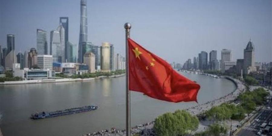 عاجل.. الصين تُشيّد قاعدة عسكرية ضخمة جديدة في بحر الصين الجنوبي