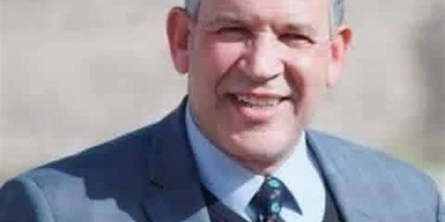 وتتوالى الانجازات .. مدير تعليم أسيوط يعلن الفوز بالمركزين الثالث والرابع فى الاذاعة المدرسية والتاسع فى المسابقة الفنية جمهورى