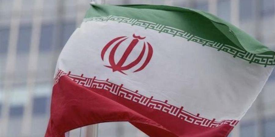 مصدر إيراني: طهران ستبلغ روسيا إذا قررت التفاوض مع أمريكا