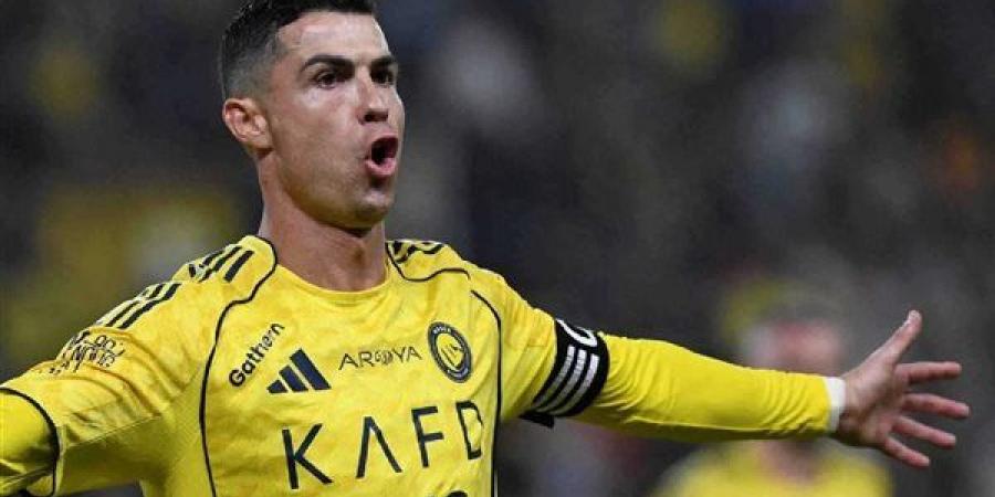 النصر يبتعد بالصدارة.. رونالدو يقود الفريق بثبات نحو لقب الدوري السعودي