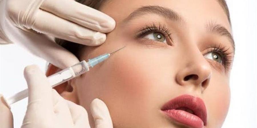 حقن الفيلر والبوتوكس.. بين الجمال الفوري والمخاطر الخفية التي يجب معرفتها