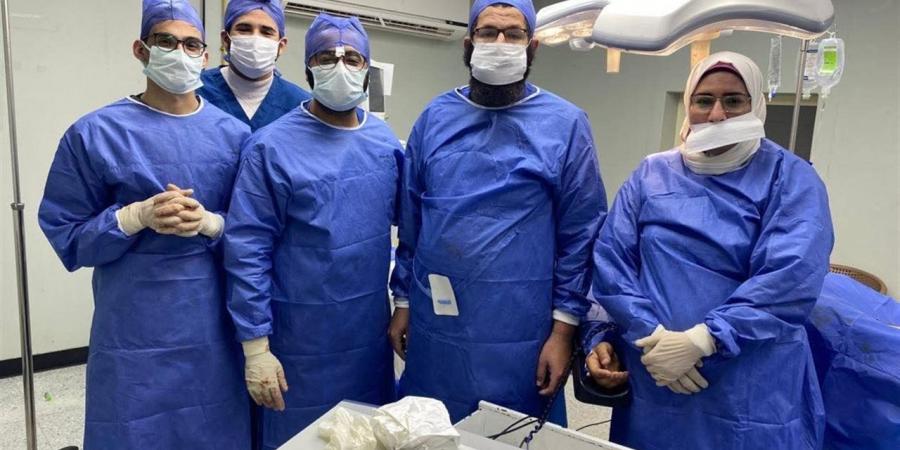 جراحة طبية دقيقة تعيد بناء عظام وجه مواطن في مستشفى دمياط