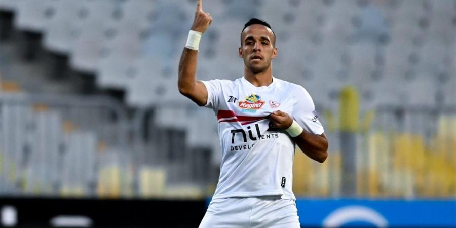 ناصر منسي يتوج بجائزة الأفضل بعد تألقه في رباعية الزمالك أمام المصري