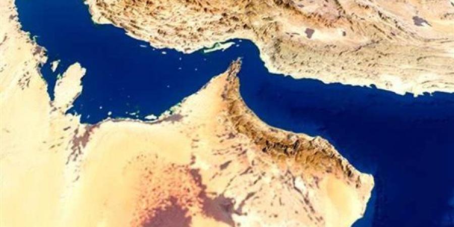 الصين وروسيا: الوقف الفوري لإطلاق النار الحل الوحيد لأزمة مضيق هرمز