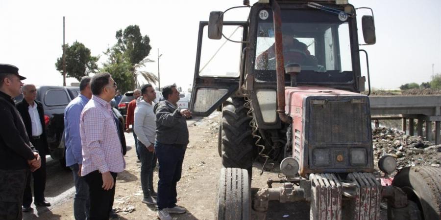 محافظ القليوبية يوجه بتطهير مصرف "مرصفا - سندنهور"