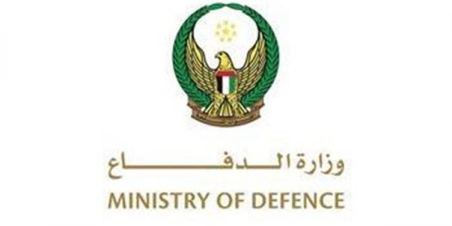 الدفاعات الجوية الإماراتية تُسقط وابلًا إيرانيًا: 9 صواريخ باليستية و50 مُسيرة