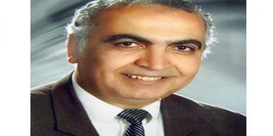 صلاح البيلي يعد بتوصيل الثقافة إلى الجميع عند نجاحه في انتخابات اتحاد الكتاب