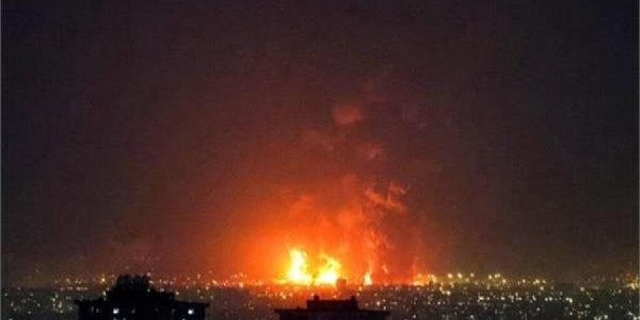 الكويت تعلن التصدي لهجمات معادية بالصواريخ والمسيرات عبر دفاعاتها الجوية