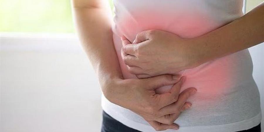 مشروب قبل النوم قد يريح معدتك.. هل يساعد في تقليل الانتفاخ؟