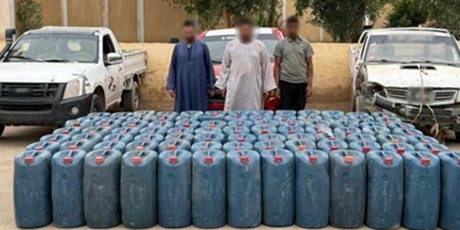 ضبط مواد بترولية فى أسوان قبل بيعها فى السوق السوداء
