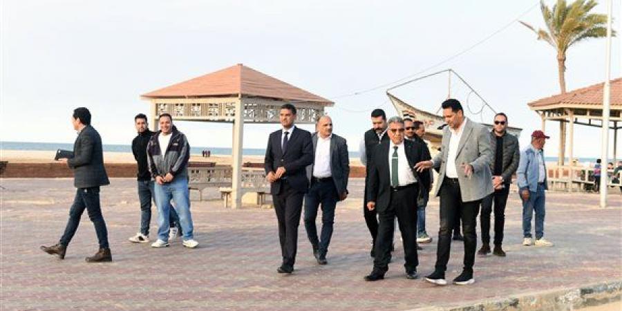 محافظ الدقهلية يتابع جاهزية الشاطئ والحدائق بجمصة لاستقبال شم النسيم