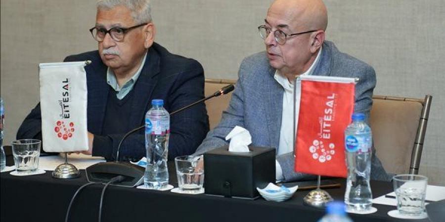 "اتصال" تفتح ملف صراع الذكاء الاصطناعي والملكية الفكرية