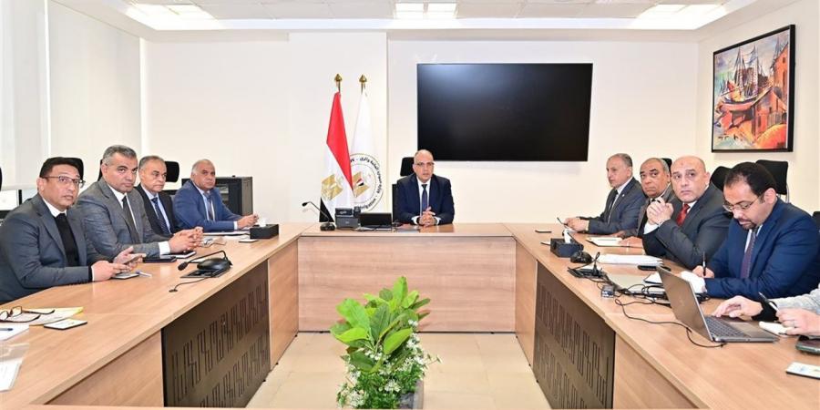 وزير الري: ضمان التغذية الكهربائية للحافظ على استقرار المنظومة المائية