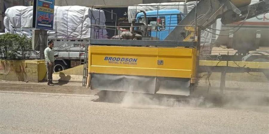 محافظ الغربية يؤكد استمرار حملات النظافة المكبرة على الطرق العامة