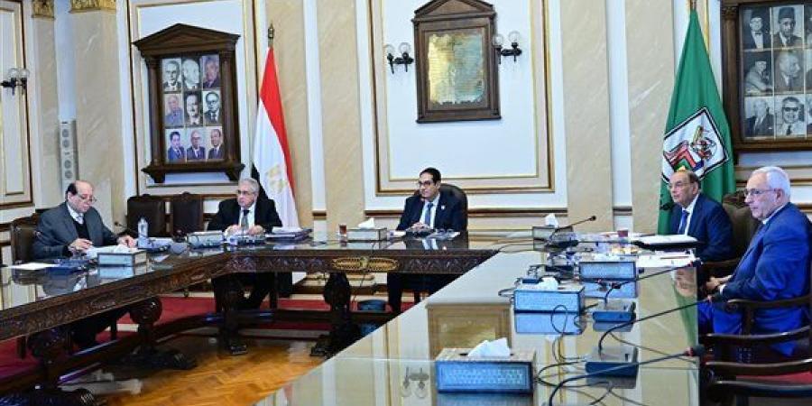 انتهاء أعمال لجنة ترشيح عميد كلية الحقوق جامعة القاهرة