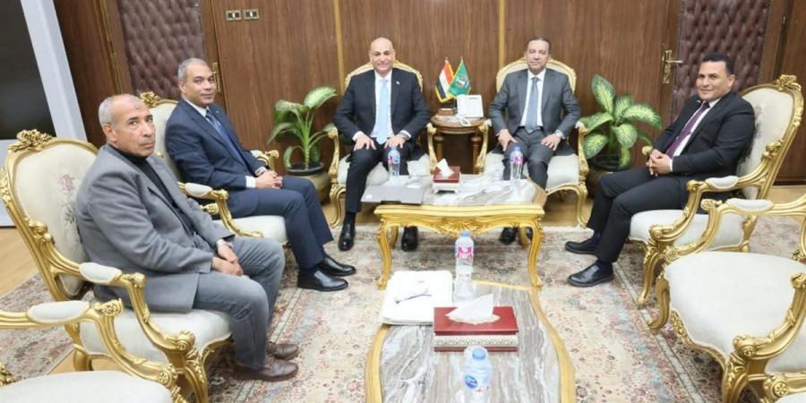 بخطة عملية.. جامعة مدينة السادات تواجه الكلاب الضالة