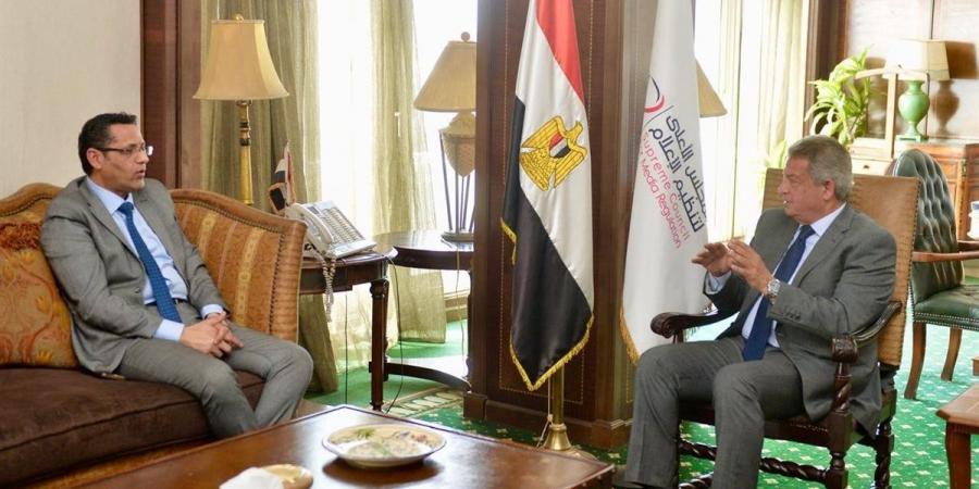 نقيب الصحفيين: "الأعلى للإعلام" يقوم بدور مهم في تنظيم المشهد الإعلامي