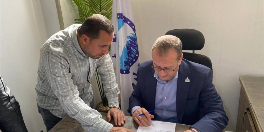 أمانة مركز بسيون بحزب مستقبل وطن تواصل تلقى طلبات المواطنين