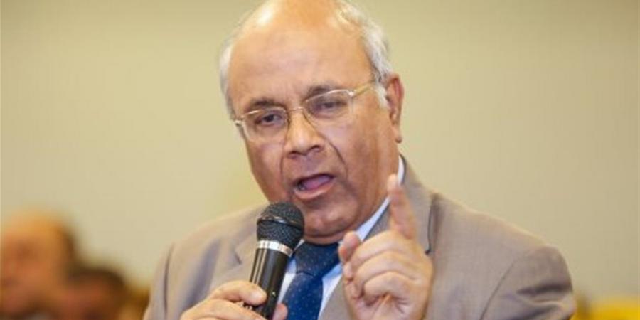 كيف يوزع مشروع قانون الإدارة المحلية الجديد الصلاحيات بين المحافظ والمجالس المحلية؟