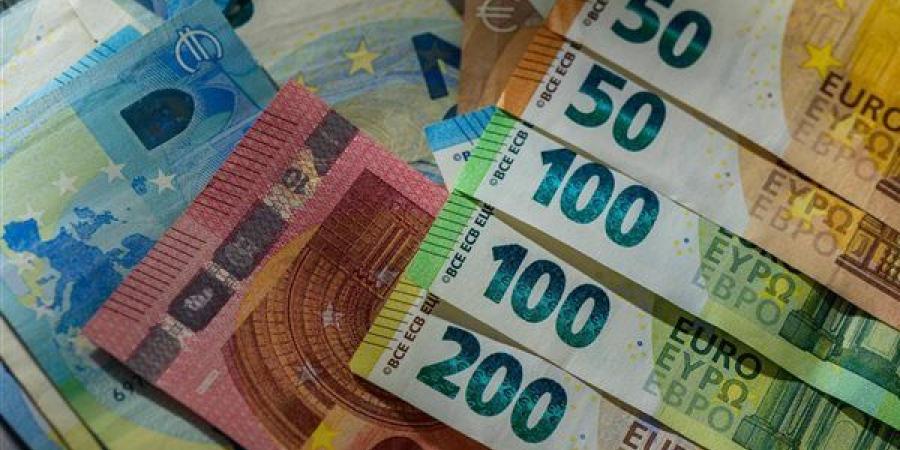عاجل.. استقرار سعر اليورو أمام الجنيه المصري في بداية تعاملات اليوم