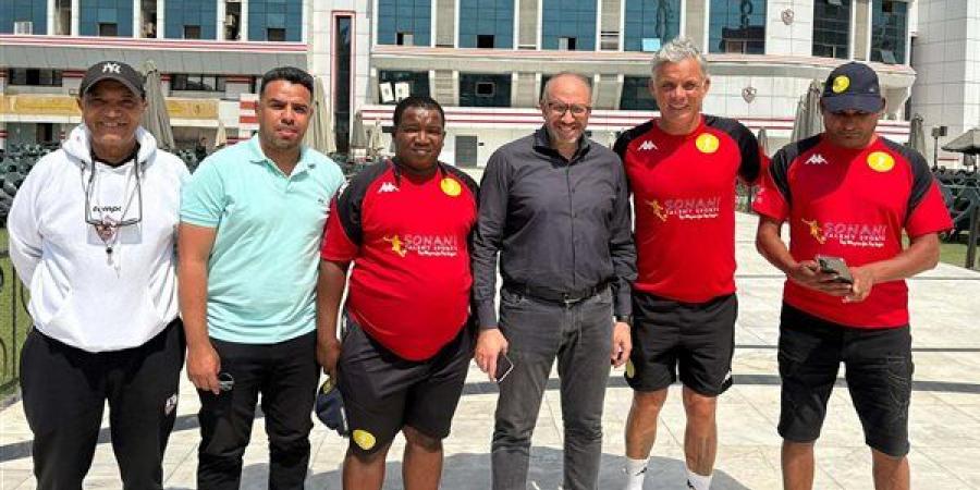 جوله لمارك فيش نجم جنوب إفريقيا فى الزمالك