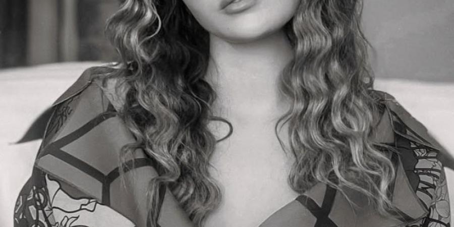 ظهور جديد لعائشة بن أحمد يثير الجدل.. شاهد