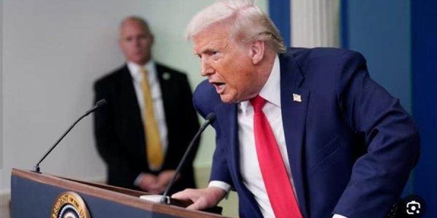 عاجل.. ترامب: لو كان الأمر بيدي لاستحوذت على النفط الإيراني