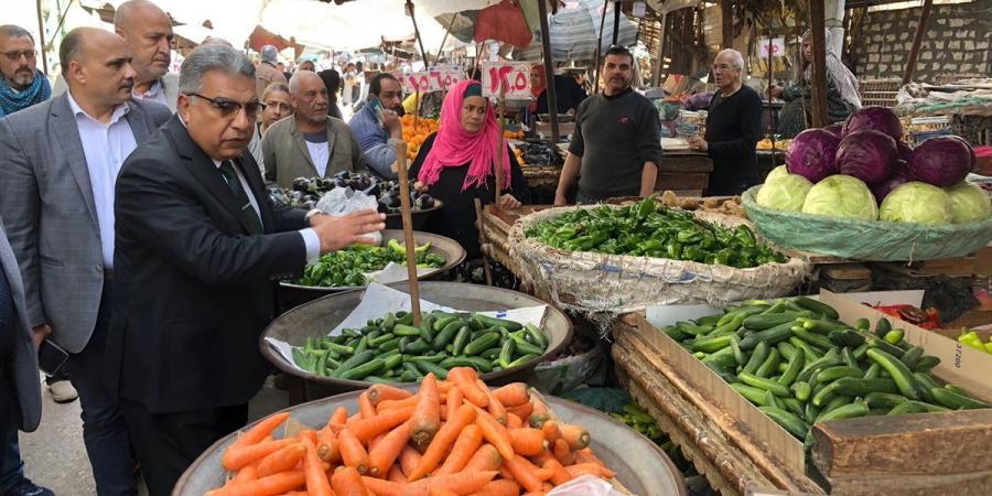محافظ الدقهلية يتفقد سوق كفر البدماص بالمنصورة