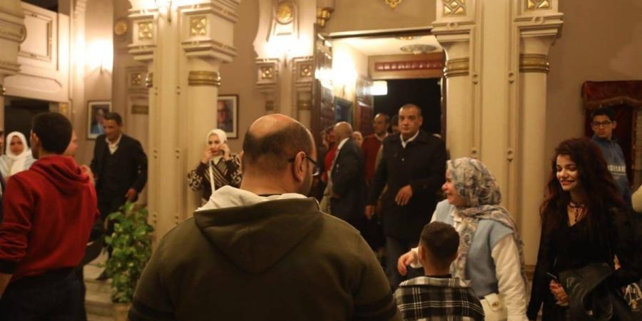 إقبال جماهيري على عروض نادي سينما أوبرا دمنهور