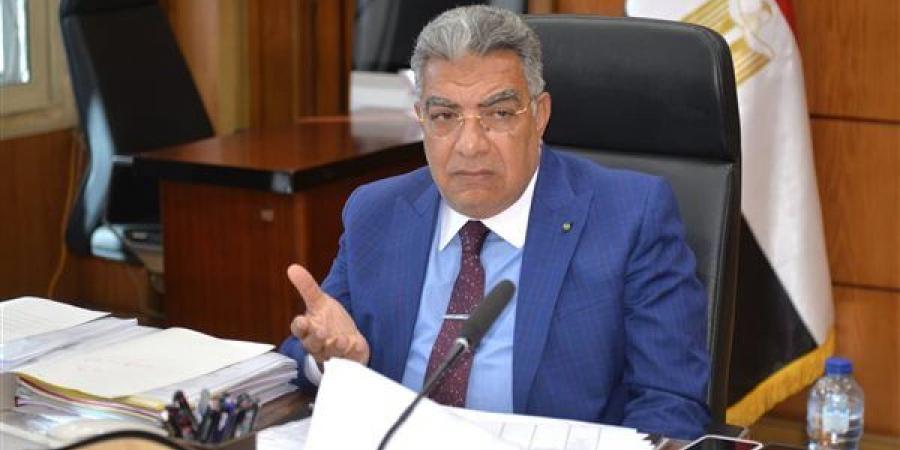 محافظ الدقهلية يترأس اللجنة الدائمة للقيادات لاختيار عدد من مديري عموم الإدارات