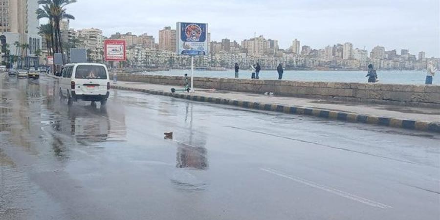 بين الأمطار والسطوع الجزئي.. تقلبات جوية تضرب الإسكندرية وسحب رعدية