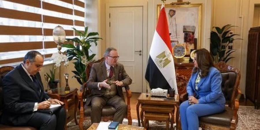 وزيرة التنمية تبحث مع سفير التشيك بالقاهرة مجالات التعاون المشترك