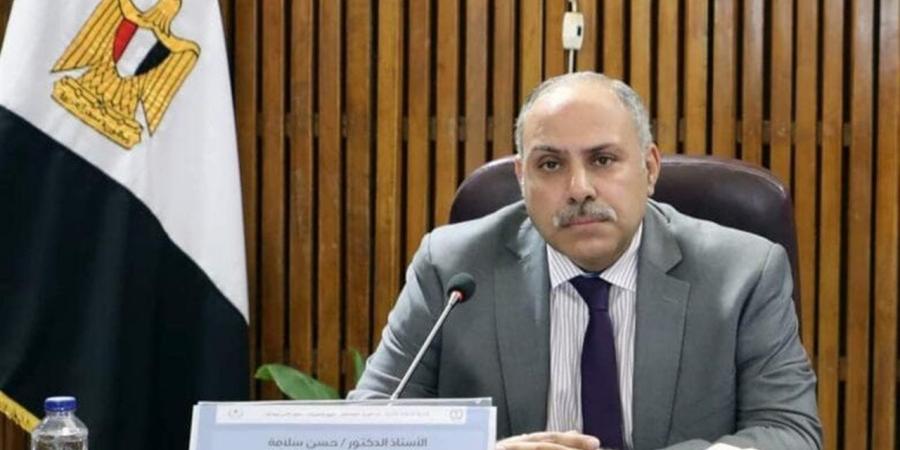 أستاذ علوم سياسية: حماية إسرائيل والسيطرة على الموارد أبرز دوافع التصعيد الأمريكي ضد إيران