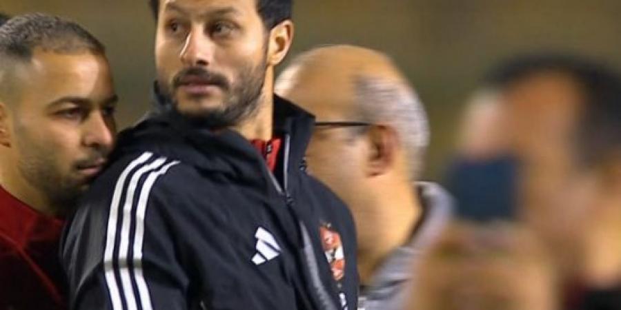 محمد الشناوي حارس الأهلي يواجه عقوبات قاسية بعد طرده في لقاء سيراميكا كليوباترا